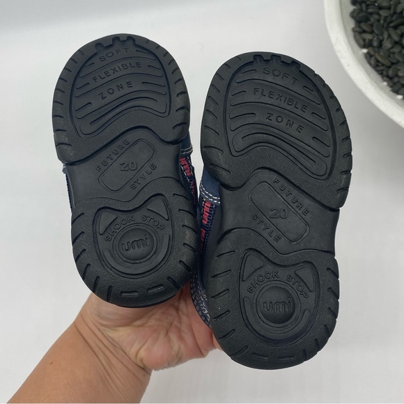 UMI Toddler Pilot hook and loop closing navy boots size 4 - Picture 3 of 5